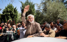 حضور سعید جلیلی در جمع هواداران خود در گرگان با لباس ترکمن.