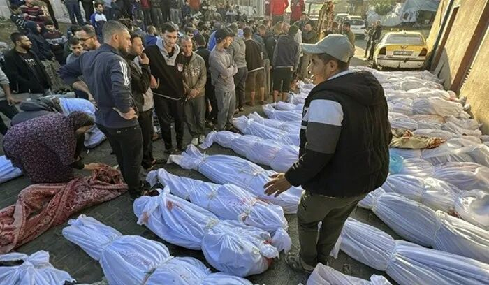 با ادامه حملات روز چهارشنبه رژیم صهیونیستی به مناطق مختلف غزه، شمار شهدای فلسطینی که پیشتر ۳۸ تن اعلام شده بود، به ۴۵ تن رسید.
